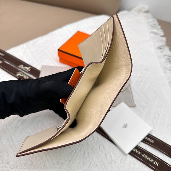 エルメス財布コピー着用イメージ